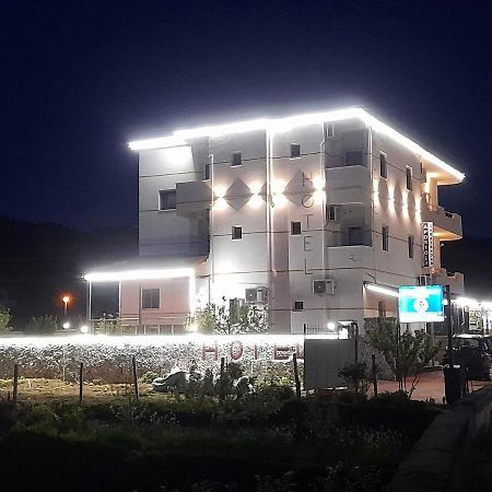 Hotel Apostoli Përmet Exterior foto